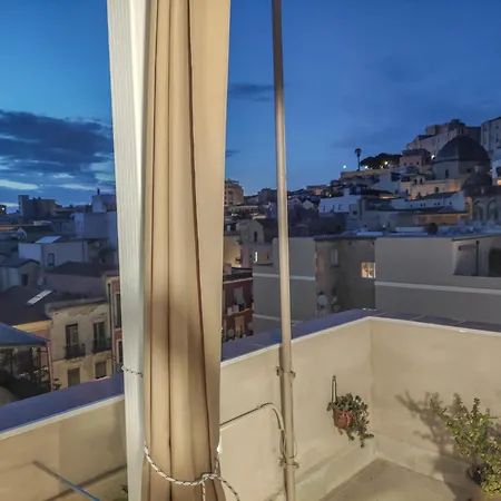 Panoramic House With Terrace - Marina Appartement